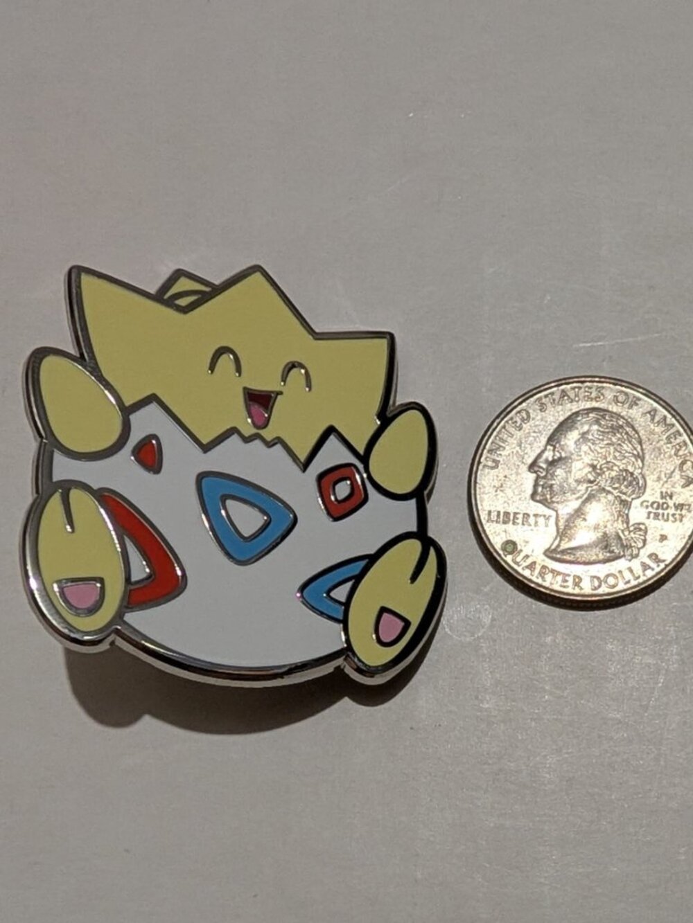 Pokemon TCG Togepi Enamel Pin Official Nintendo Collectible Lapel Badge - Picture 3 of 3